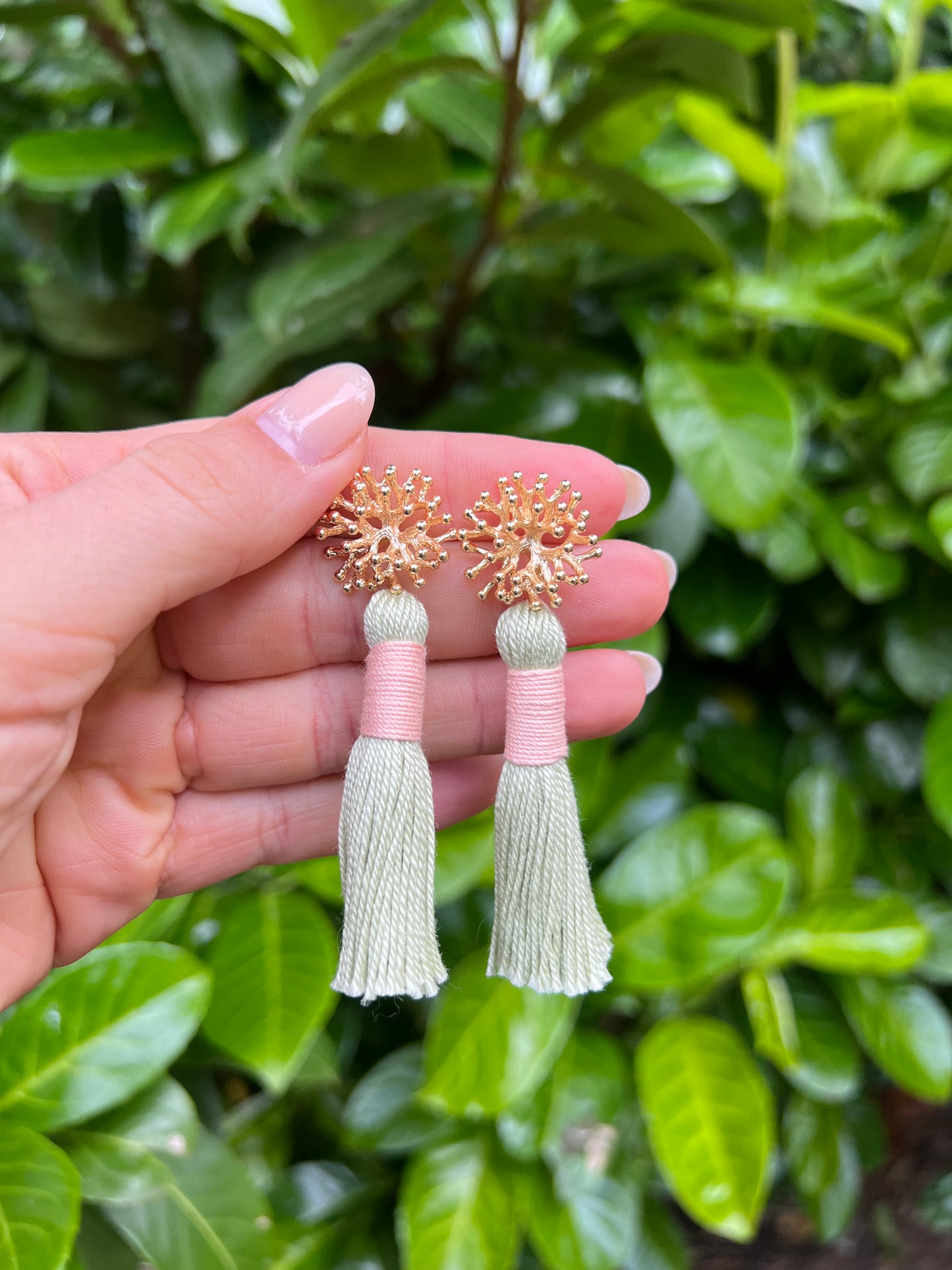 Corals Tassel